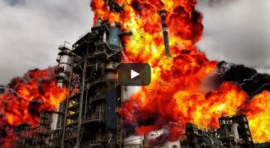 Секунды до катастрофы: Взрыв на нефтяном заводе.